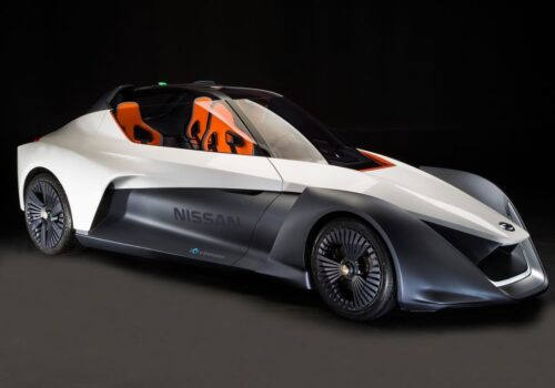 Nissan BladeGlider brings cutting edge Intelligent Mobility to l